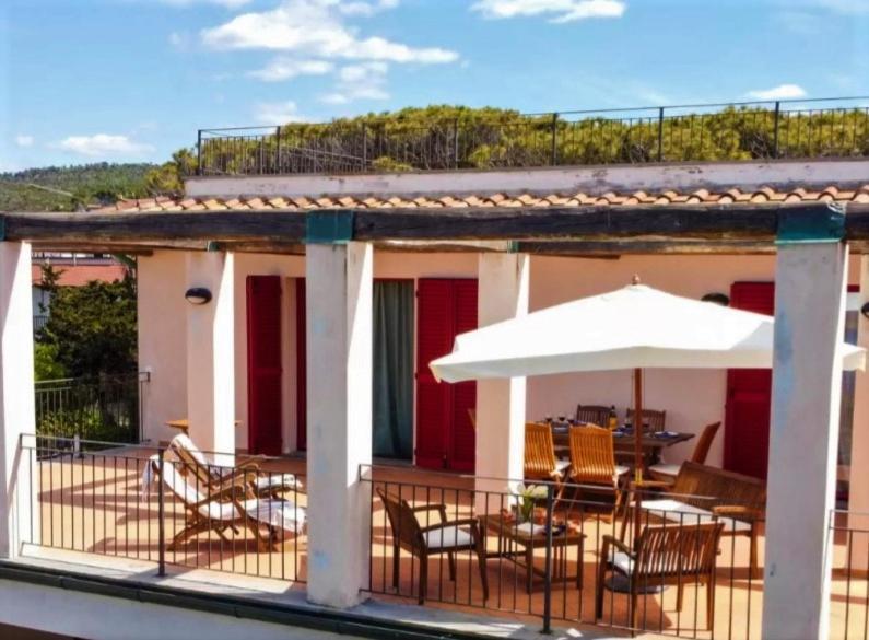 Residence Solalto San Vincenzo Eksteriør billede